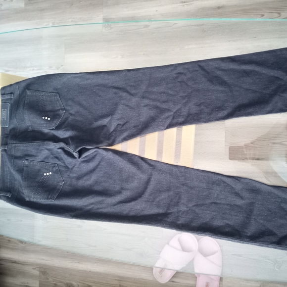 Simon Chang Black Straight Leg Women's Jeans - Picture 7 of 7